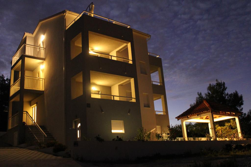 Villa Sena Ražanj 外观 照片