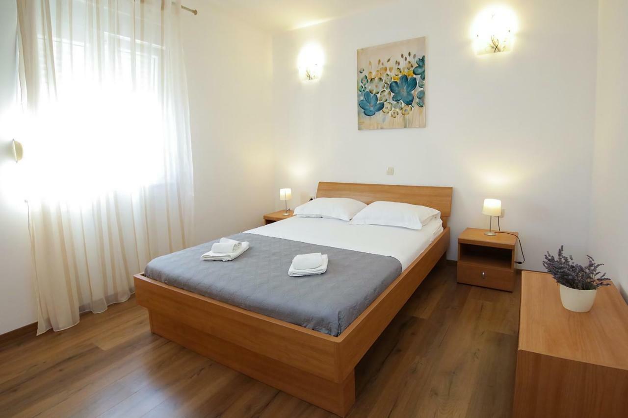 Villa Sena Ražanj 外观 照片