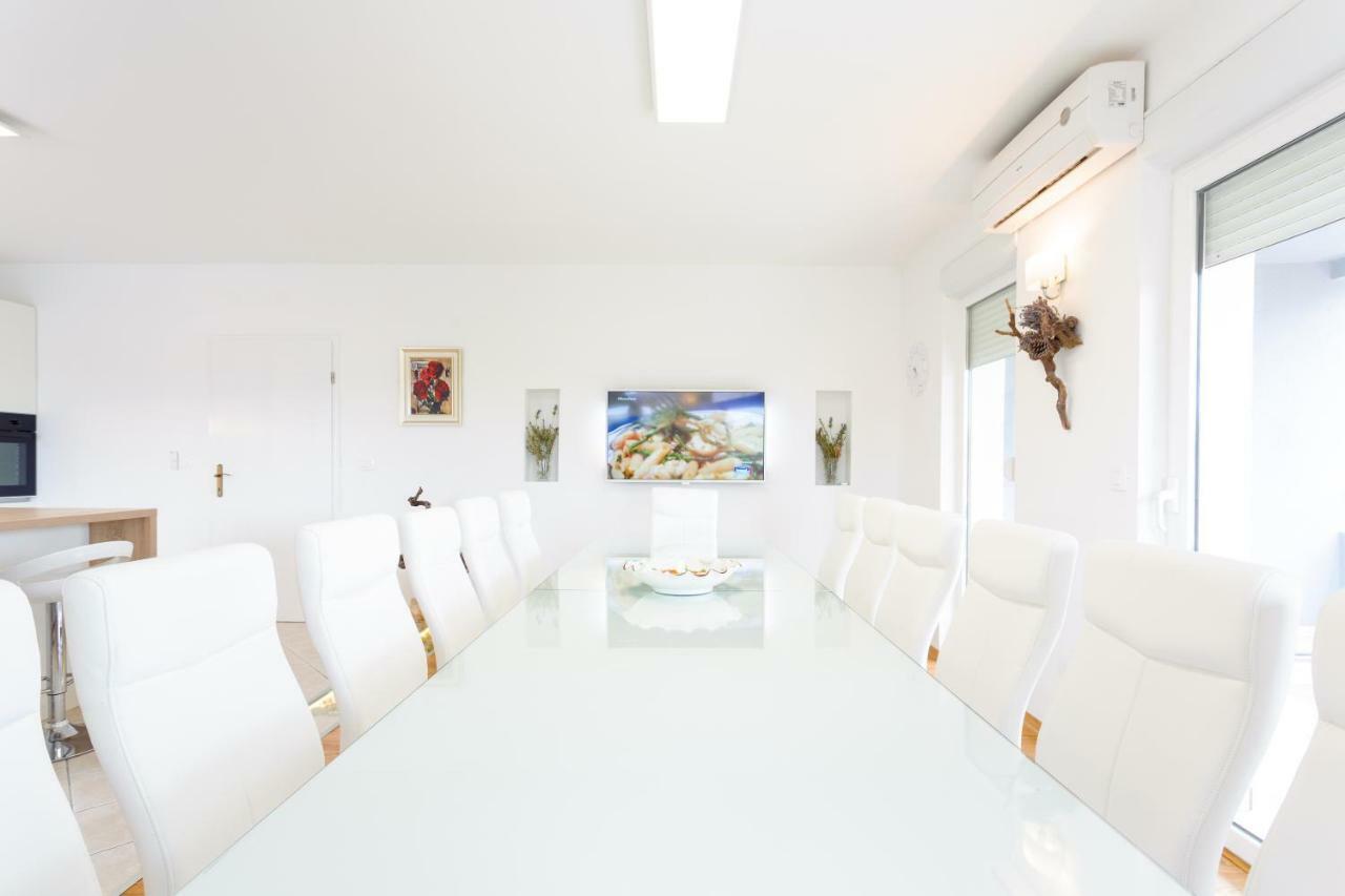 Villa Sena Ražanj 外观 照片
